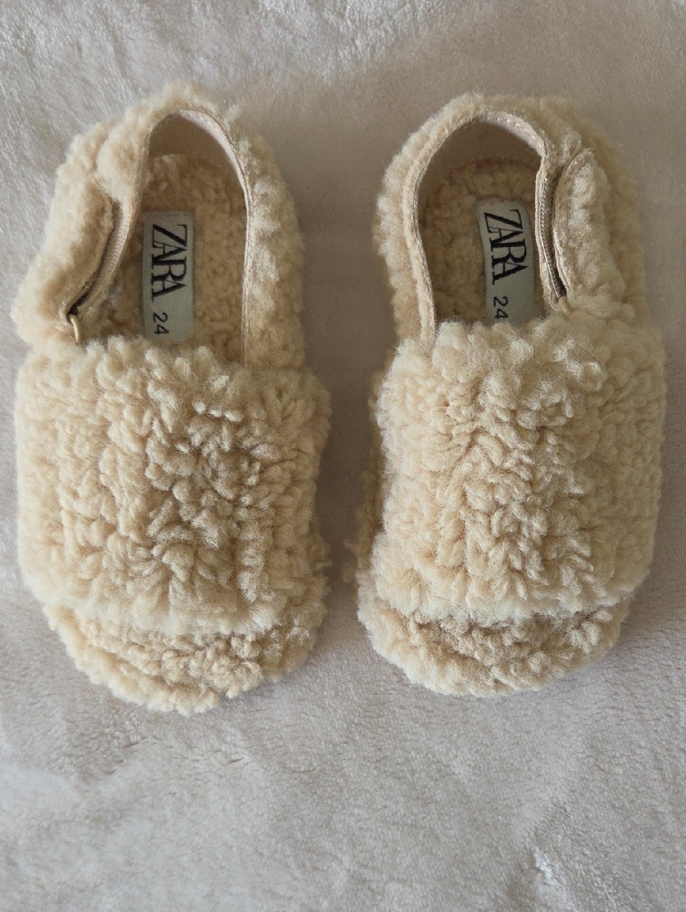Zara Plush Slip-On Sherpa Shoes in Cream